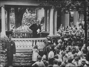 Warren Harding of Corsica (now Blooming Grove) defeated another Ohio journalist, James Cox of Middletown, in the 1920 presiddential race.