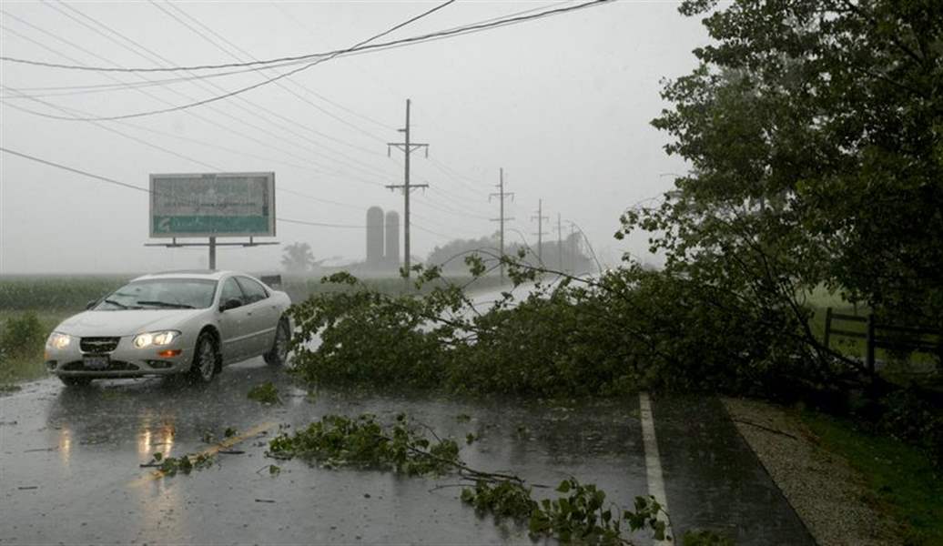 Storm-hits-region-like-sledgehammer-3