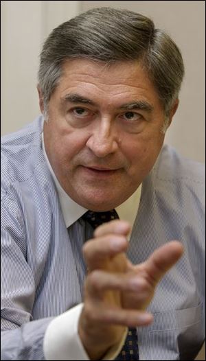 Joe Magliochetti is Dana Corp.'s CEO.