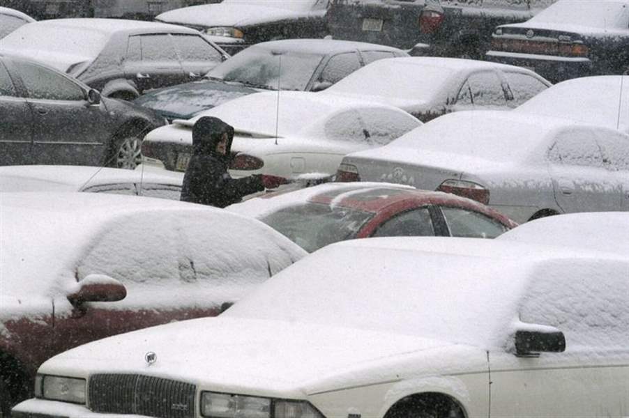 Storm-makes-driving-perilous-2