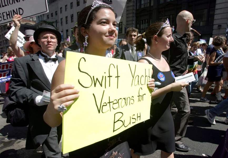 Anti-Bush-protesters-swarm-N-Y-3