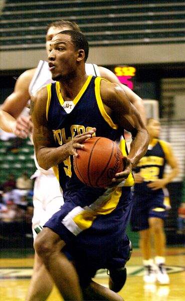Toledo-lead-vanishes-late