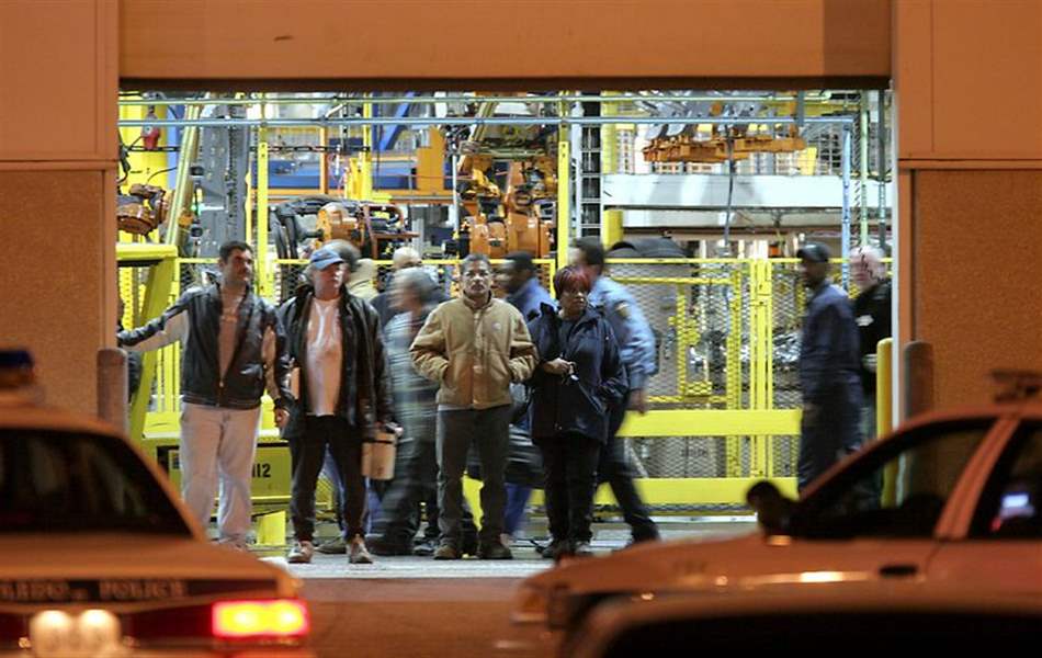 2-killed-2-wounded-in-Jeep-plant-shooting-as-worker-guns-down-supervisor-takes-own-life-4