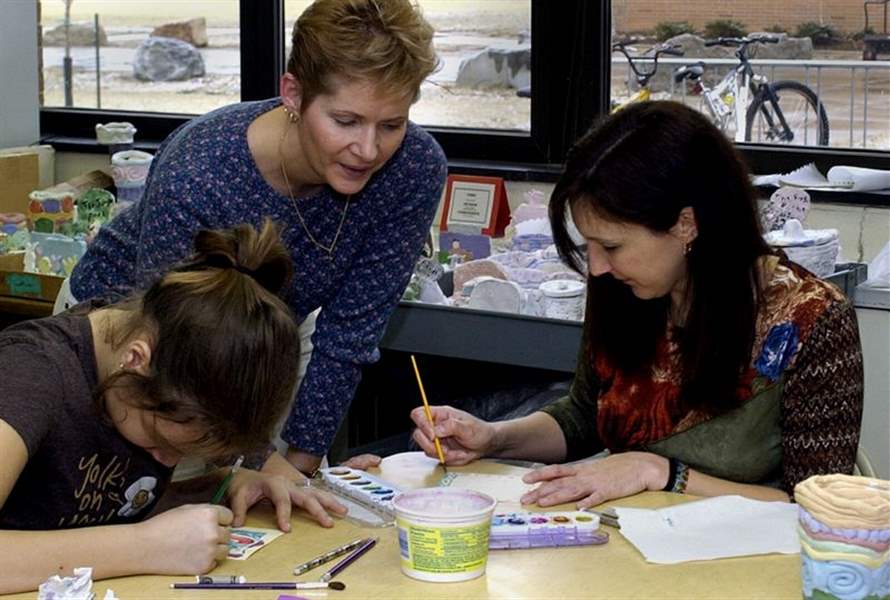 Whitehouse-Guests-get-involved-with-students