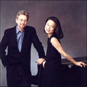 Pianist Robert McDonald and violinist Midori will perform
Wednesday in the Toledo Museum of Art Peristyle.