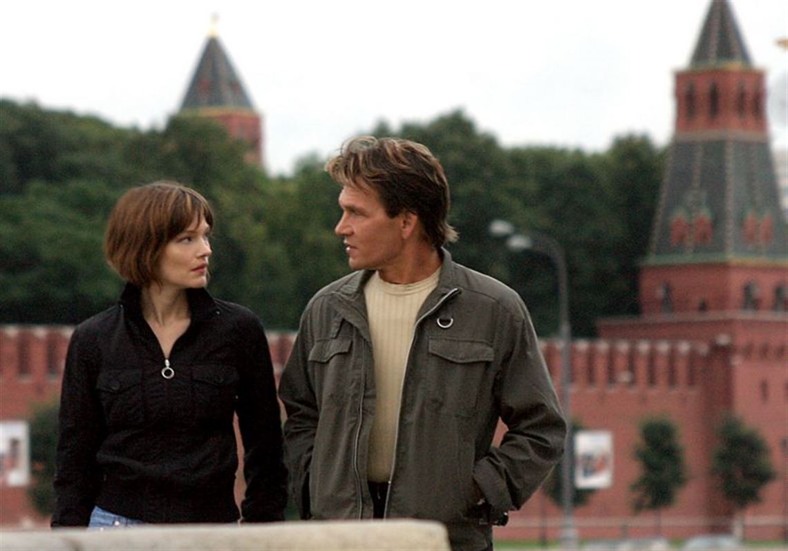 Suspenseful Adaptation Swayze Stars In Movie Based On Forsyth Novel The Blade