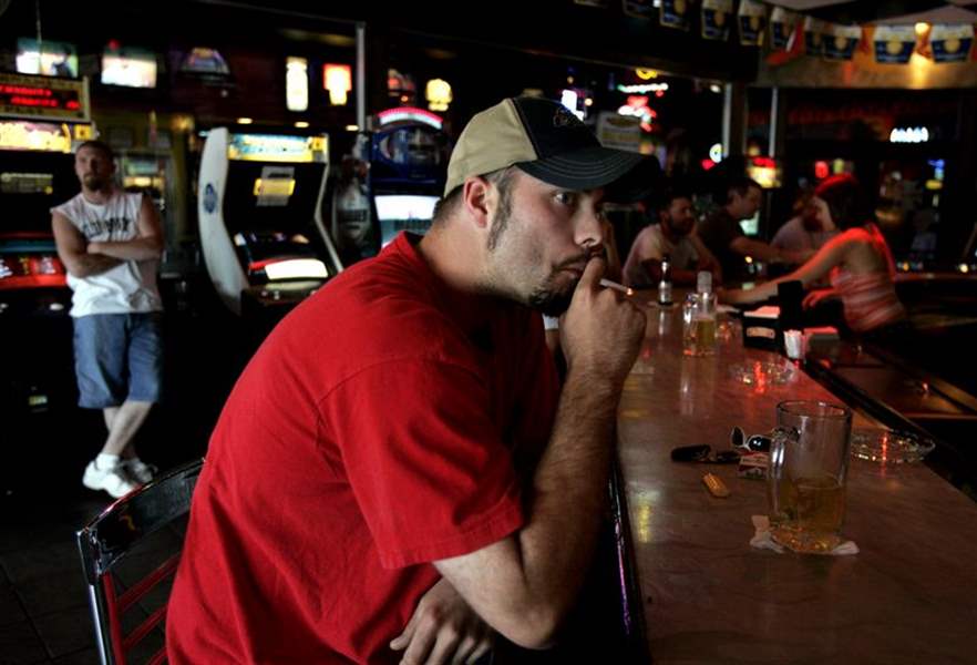 Toledo-smoking-battle-subsides