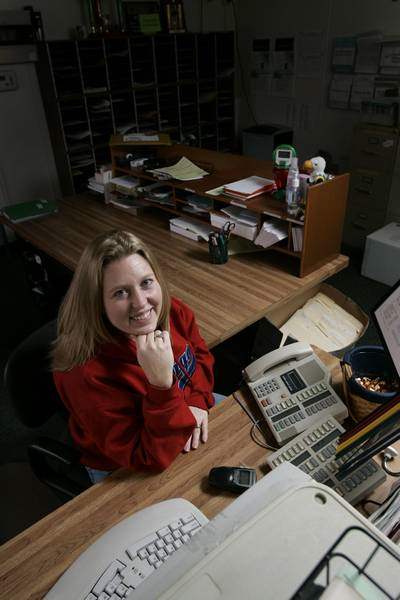 School-secretaries-They-are-the-heart-and-eyes-and-ears-of-their-schools-3