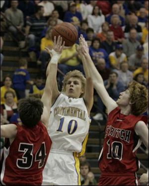 Cardinal Stritch s Josh Gargac (34) and Brad Rupp put defensive pressure on Nathan Schmidt of Continental.

