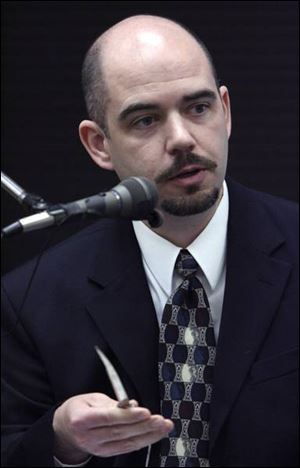 Forensic expert Daniel Davison 