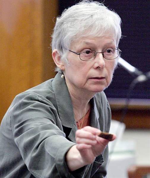 Jury-begins-deliberations-in-priest-s-murder-trial-2
