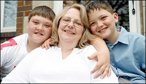 Jolene Kopena had her 11-year-old twin boys, Jeremy, left, and Joshua, at age 42.