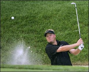 Carl Pettersson leads the
Memorial at 11 under - through 15 third-round holes.