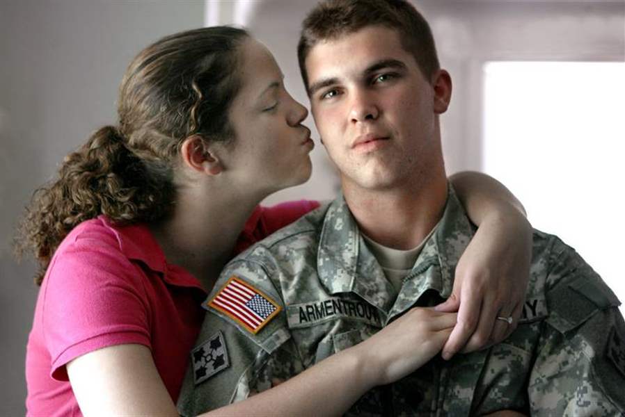 Major-Dad-51-is-called-to-duty-may-join-son-in-Iraq-Sylvania-man-looks-forward-to-serving-country-2