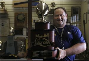 The University of Toledo lost several key players, but Tom Amstutz is hoping his team can add another GMAC Bowl trophy.

