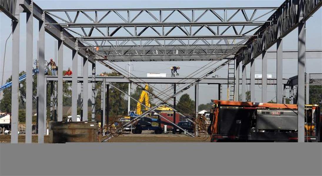 October-2007-opening-pledged-for-Shops-at-Fallen-Timbers-2