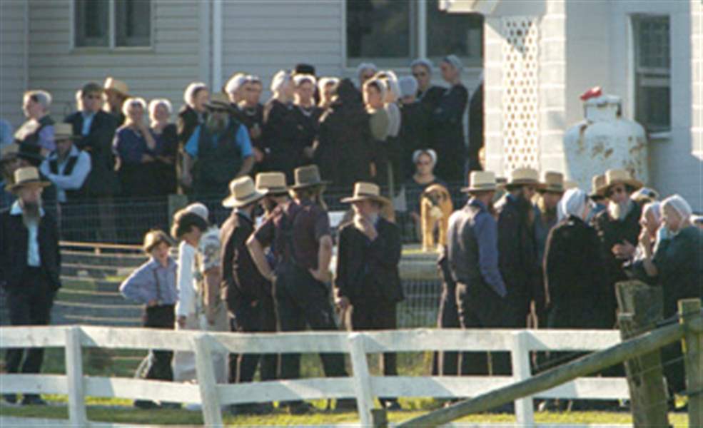 Gunman storms Amish school, kills girls, self The Blade