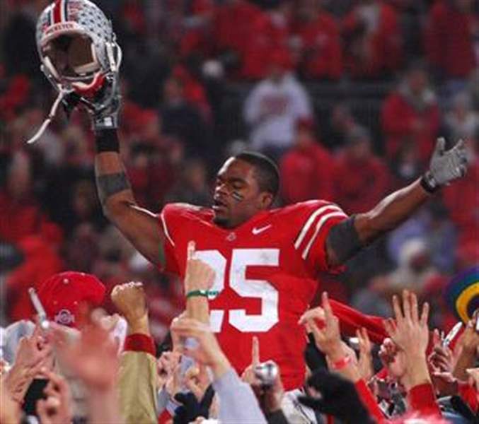 Ohio-State-beats-rival-Michigan-in-42-39-thriller