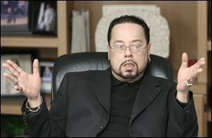For Daryle Parr, image is his business. As a target of the mayor's public lashing, Mr. Parr says the charge has hurt his reputation.