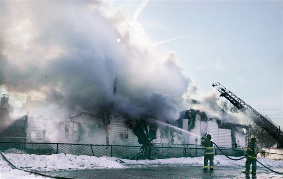 FIRE-DESTROYS-HOUSE-IN-CENTRAL-CITY-2