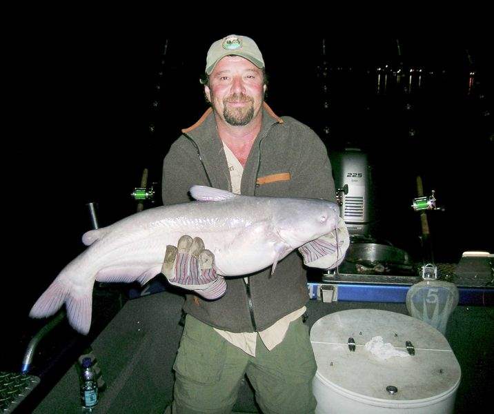 Catfishing-on-the-Ohio-River-not-for-the-timid