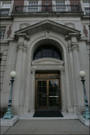 The ornate doorway on 14th is no longer the club s main entrance.
