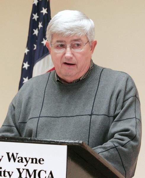 Student-21-seeks-to-defeat-mayor-in-Waterville-2