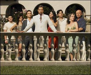 Starring in Cane are, from left, Michael Trevino as Jaime Vega, Lina Esco as Katie Vega, Nestor Carbonell as Frank
Duque, Jimmy Smits as Alex Vega, Paola Turbay as Isabel Duque Vega, Eddie Matos as Henry Duque, Rita Moreno as
Amalia Duque, and Hector Elizondo as Pancho Duque.