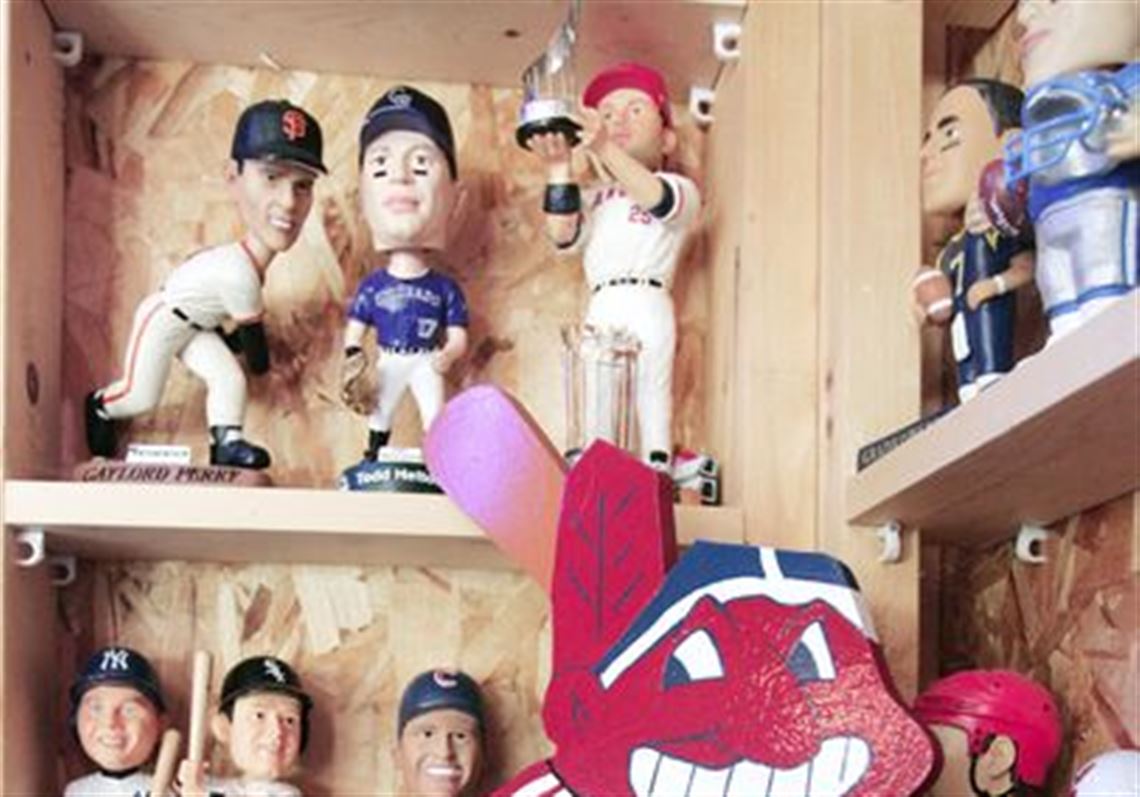 300 bobble heads reflect Tribe pride for Cleveland fan from Oregon