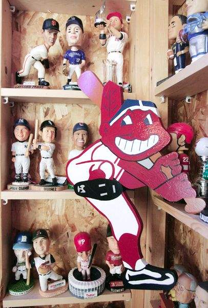 300-bobble-heads-reflect-Tribe-pride-for-Cleveland-fan-from-Oregon-3