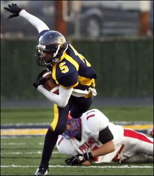 <br>
<img src=http://www.toledoblade.com/graphics/icons/photo.gif> <a href=  /apps/pbcs.dll/gallery?Avis=TO&Dato=20070922&Kategori=SPORTS12&Lopenr=922005&Ref=PH  target= _blank  ><b>Whitmer-St. Francis</b></a> (Sept. 15)
