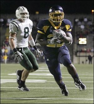 Toledo running back DaJuane Collins says the Rockets have learned from early season adversity.
<br>
<img src=http://www.toledoblade.com/graphics/icons/audio.gif> <font color=red><b>AUDIO:</b></font> <a href=
