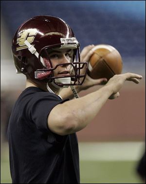 Central Michigan QB Dan LeFevour can join Marshall's Chad Pennington in leading teams to two straight MAC titles.