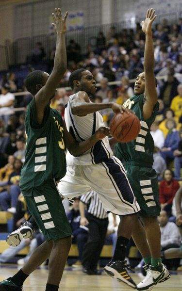 Sidelines-Whitmer-plan-pays-off-3