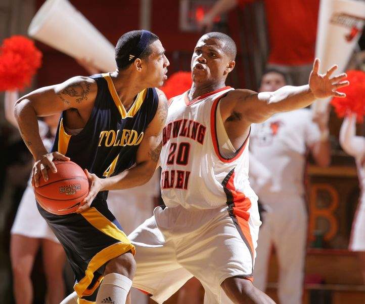 Falcons-trim-Rockets-as-Miller-tops-BG-with-21-points