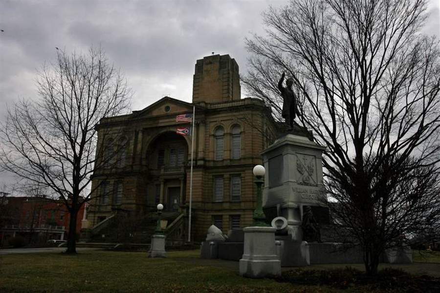 Last-Seneca-County-courthouse-tour-held-next-is-March-4-vote-2