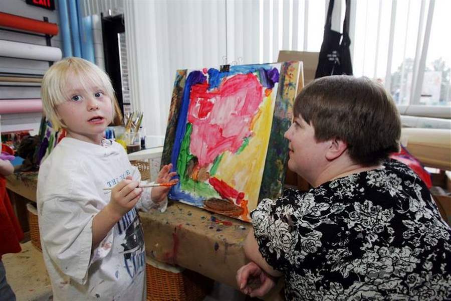 Magic-sticks-Alka-Seltzer-create-children-s-art-at-Owens-2