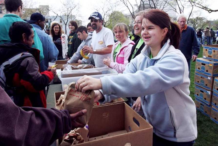 OREGON-YOUTHS-HELP-THE-HOMELESS