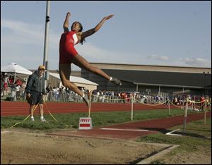 Bowsher's Meshawn Graham won the long jump at 19-1. Graham also won the 100 and 400.