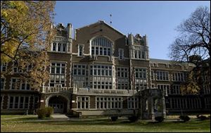 The amount the state is willing to pay for Scott High s renovation falls short of the amount needed by about $12 million.
