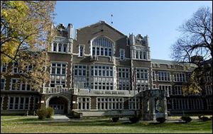 Scott is Toledo s oldest public high school, opening to students in 1913. The structure cost nearly $750,000 to build.