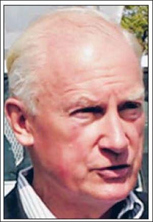 Mayor Finkbeiner says the port authority has been a  mess. 