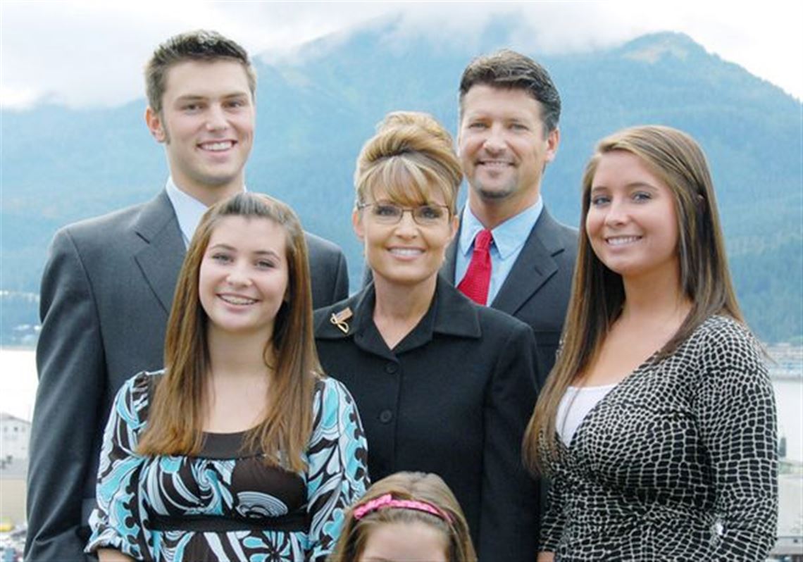 Palin Family Bristol Palin s Cutest Family Photos Palin Family Bristol Palin s Cutest Family Photos