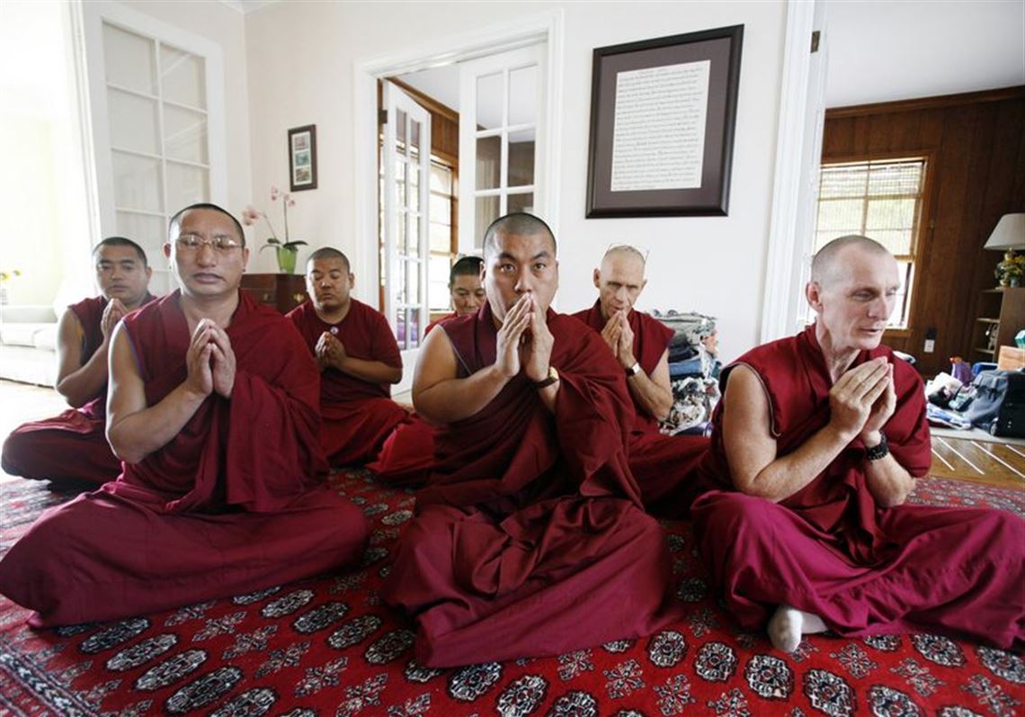 Monks on the road for peace | The Blade, image size:1140x797
