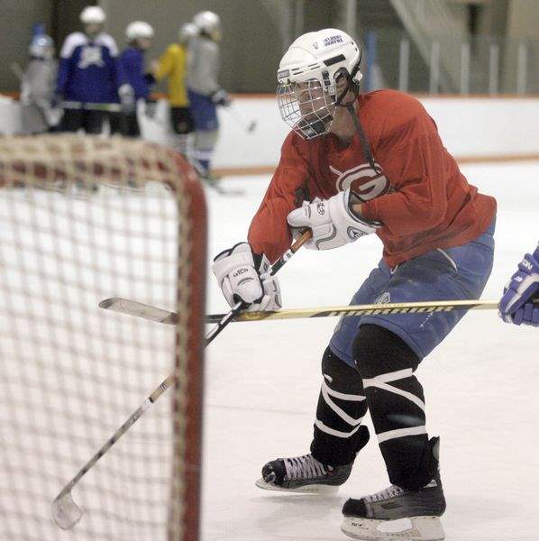 SIDELINES-Anthony-Wayne-Ross-are-teams-to-beat-2