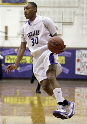 Darius Glover, a 6-foot-3 senior, leads Waite inscoring (19.1) and rebounding (9.3).