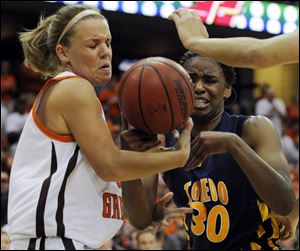 Bowling Green point guard Tracy Pontius, who steals the ball from Toledo's Tanika Mays, was good for a lot of points Saturday, especially in the second half when she scored 25 of her game-leading total of 28.