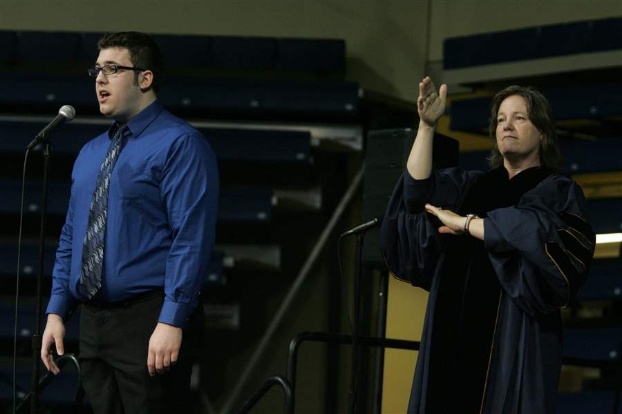 Graduation-day-at-University-of-Toledo-2