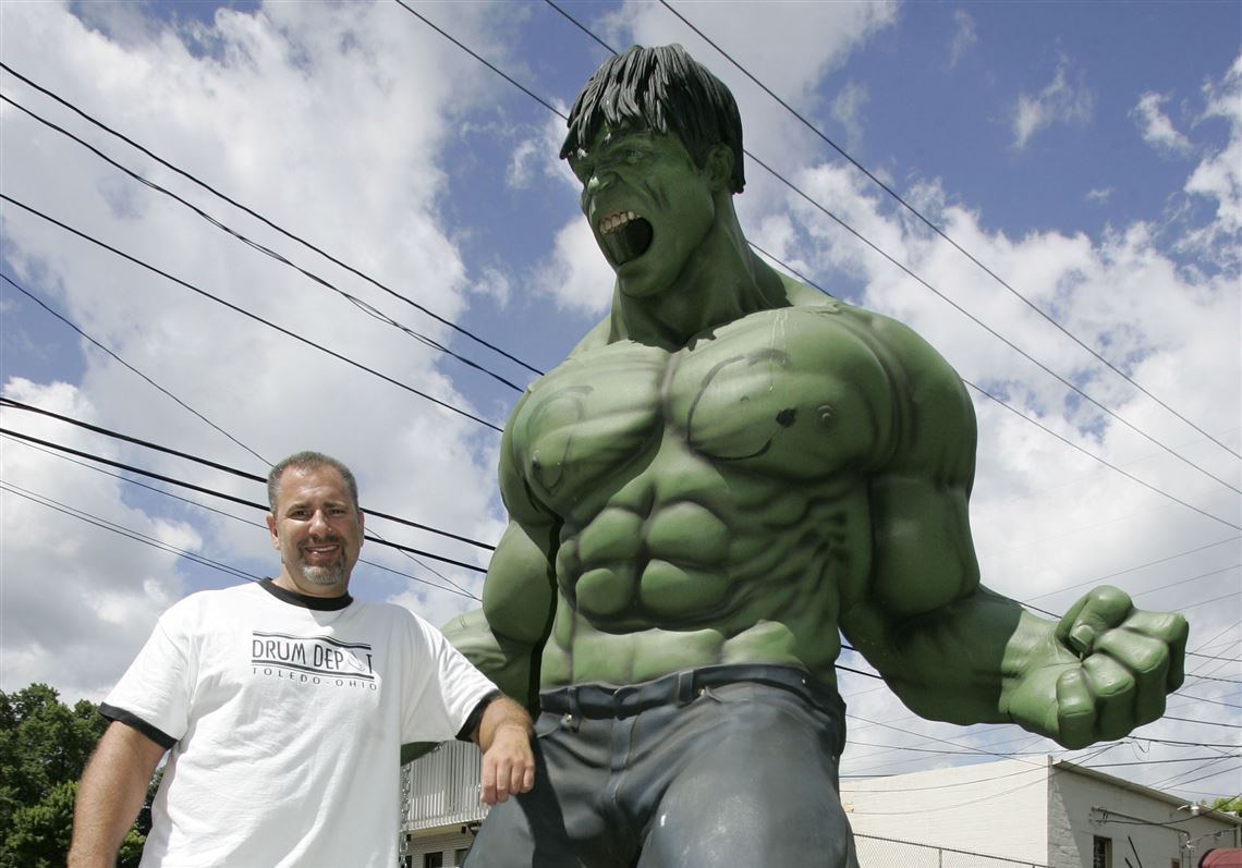 The Hulk Stands Guard For Toledo Store Owner Toledo Blade
