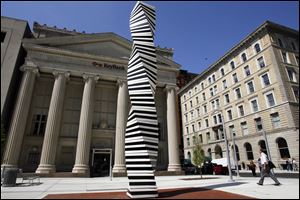Slug: CTY tatum                   Date 9/11/2009           The Blade/ Amy E. Voigt           Location: Toledo, Ohio  CAPTION:  The sculpture in front of the new downtown arena on September 11, 2009.